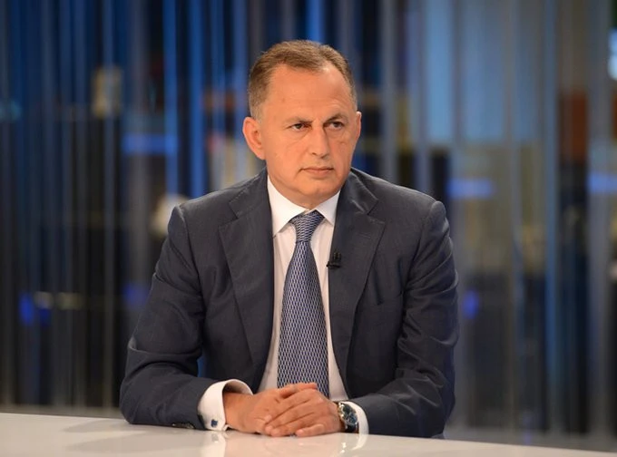 Борис Колесников