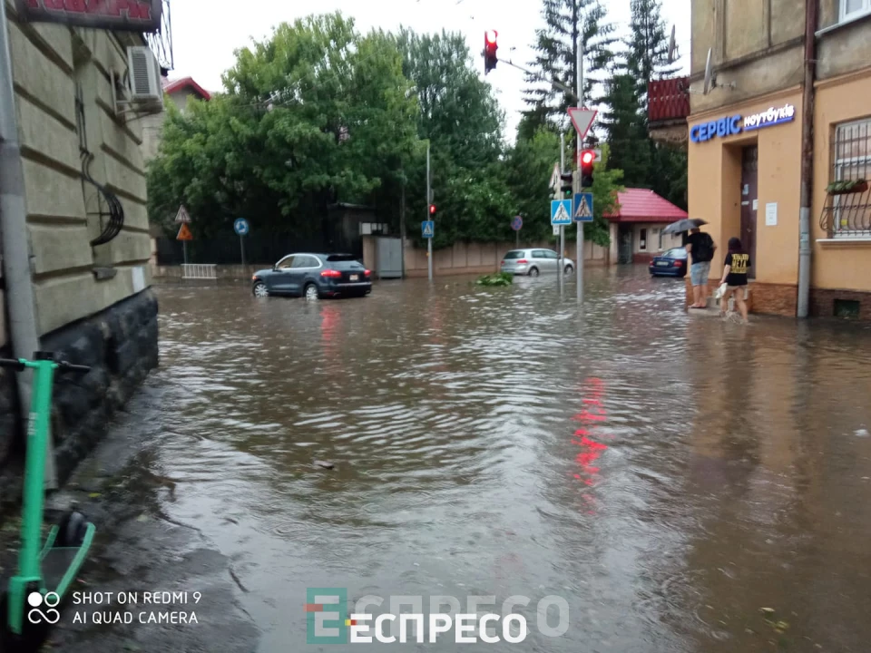 буревій у Львові