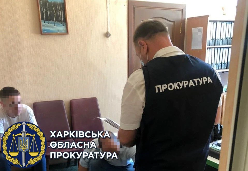 У міськраді Харкова пройшли обшуки у справі про присвоєння 5 млн грн