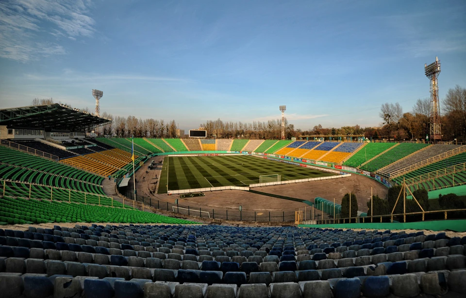 стадіон Україна