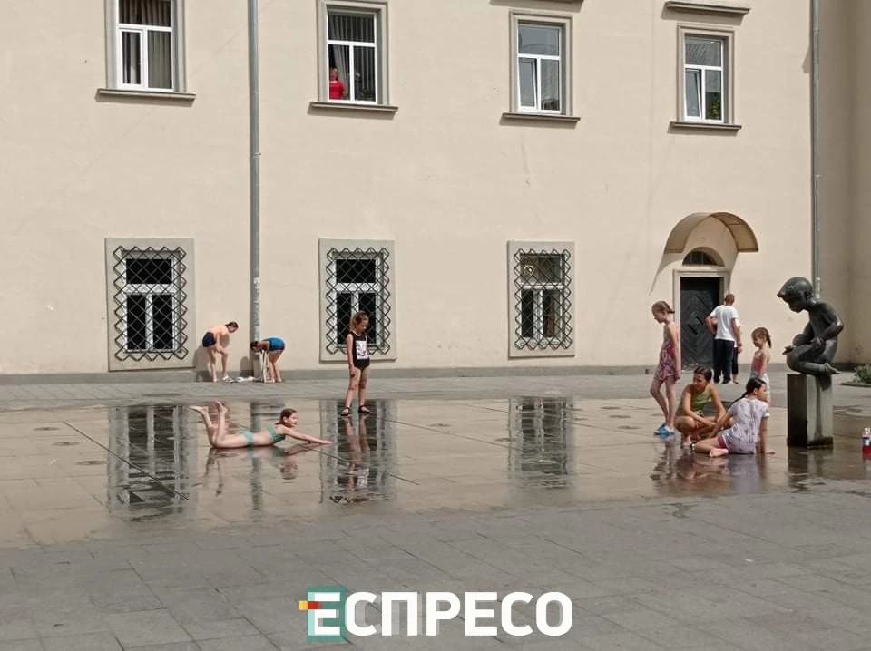 спека у львові