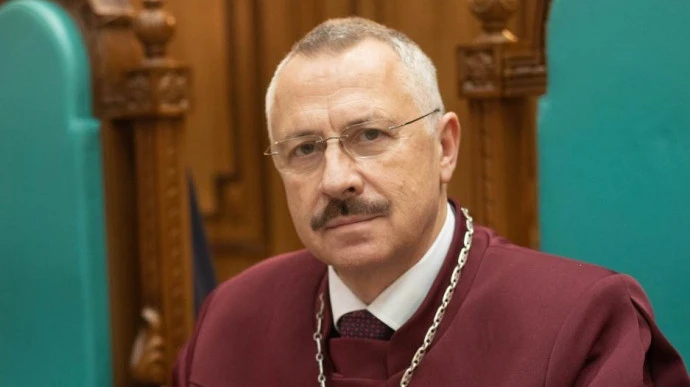Головатий