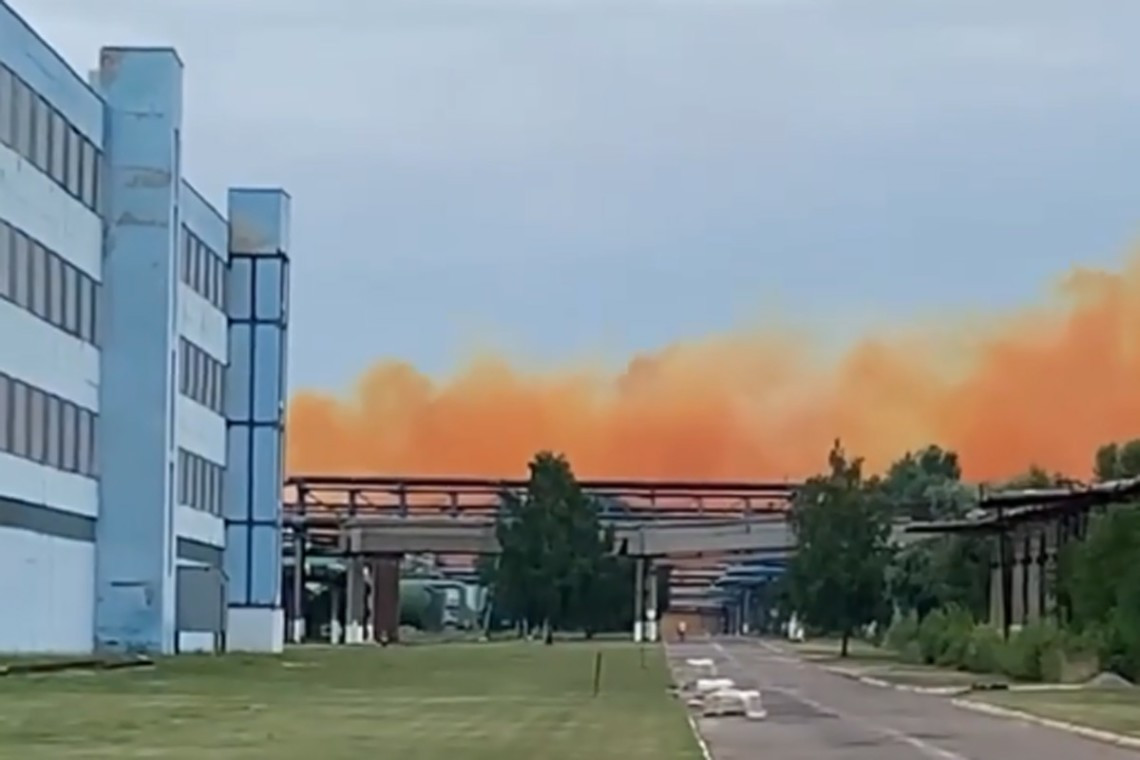 Аварія на "Рівнеазоті": викиди можуть випадати у вигляді кислотних дощів, - Vimarsana News
