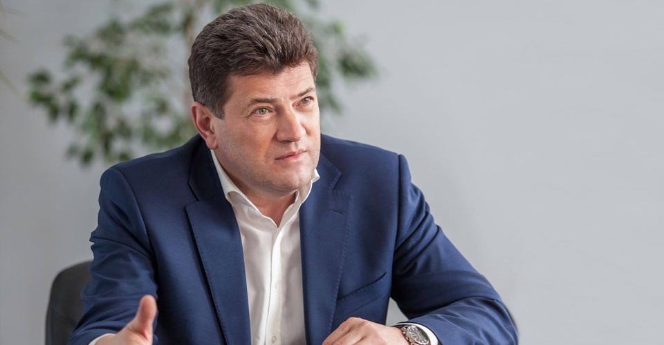 Володимир Буряк