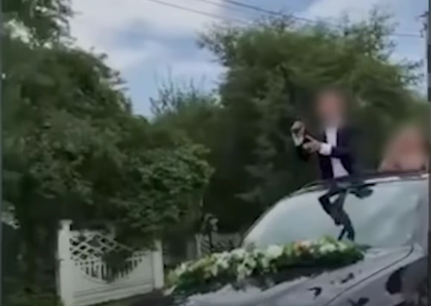 стрілянина на весіллі