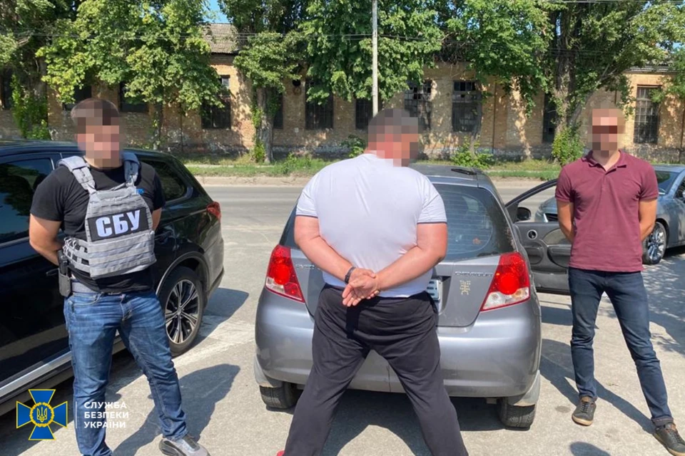 СБУ виявила у місцевих депутатів Кіровоградщини арсенал зі зброєю