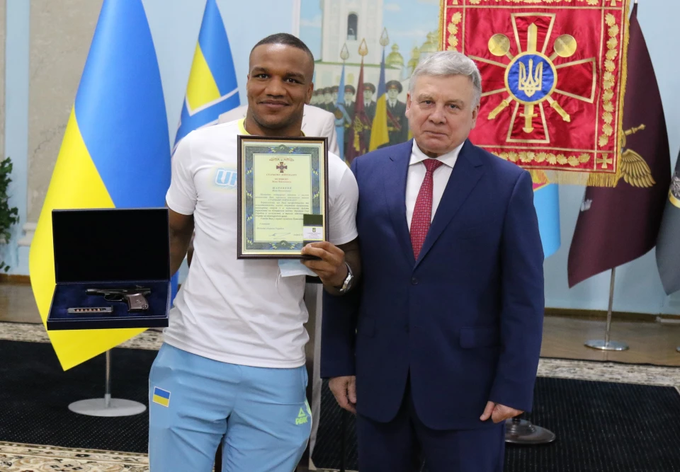 Жан Беленюк та Андрій Таран