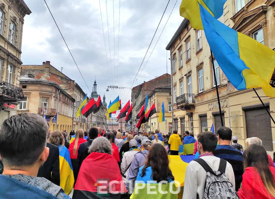 марш нескорених у Львові