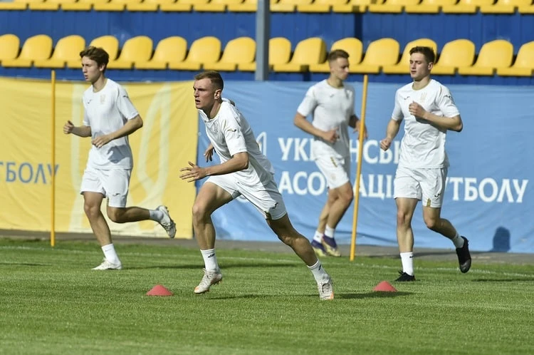 молодіжна збірна України