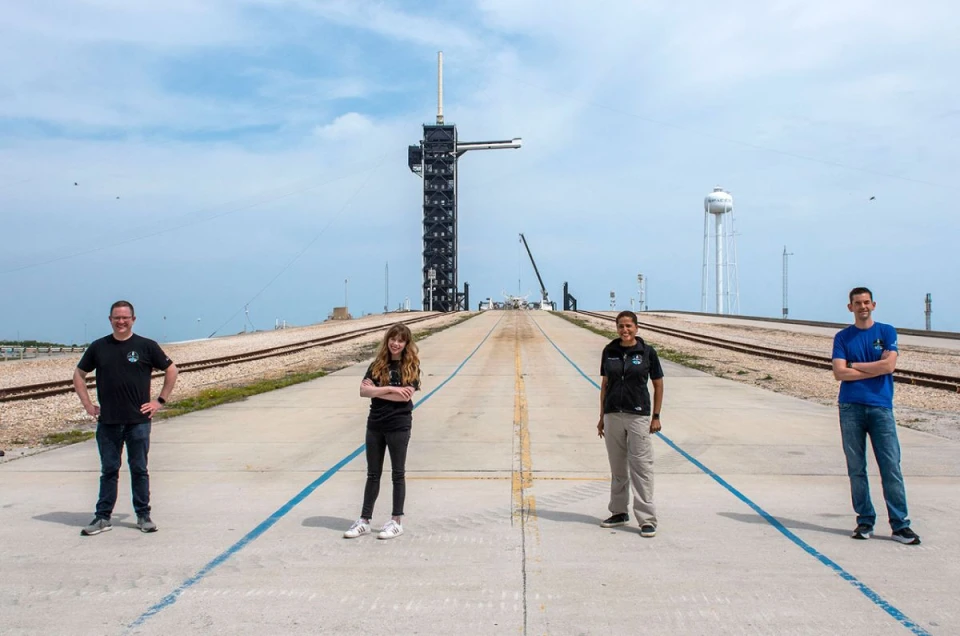 SpaceX, Екіпаж місії Inspiration 4