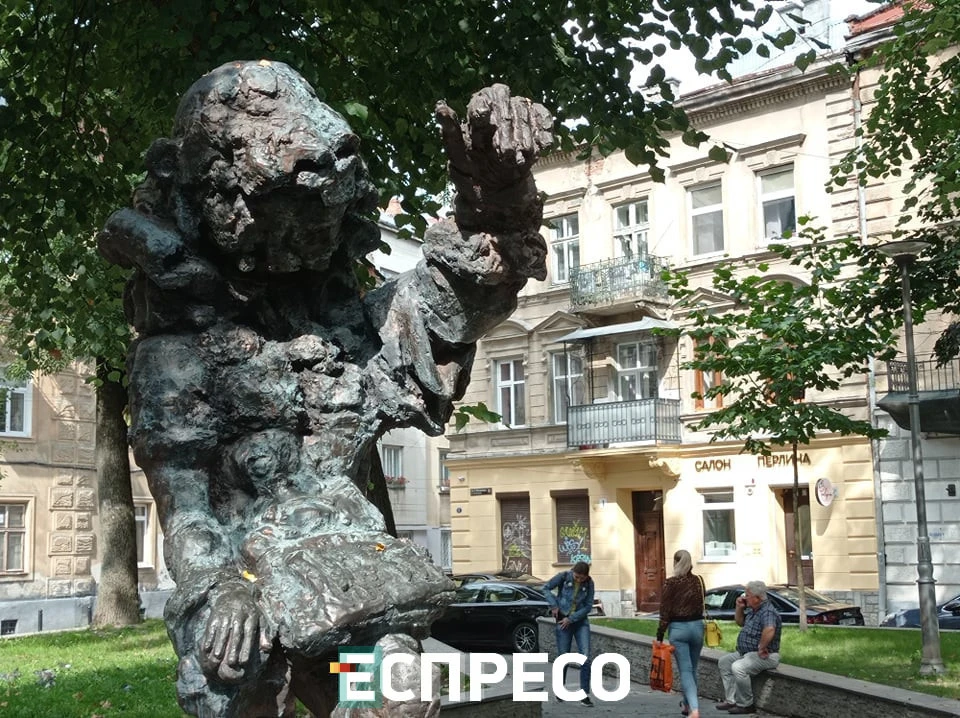пам'ятники у Львові