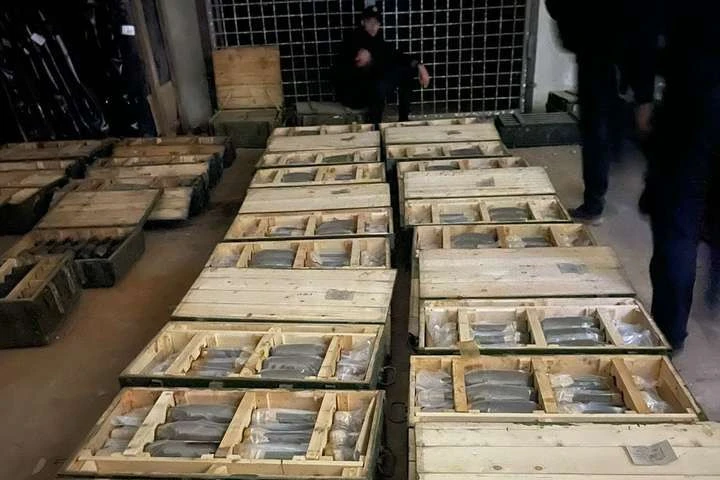 На Миколаївщині начальник військового складу продавав зброю та боєприпаси
