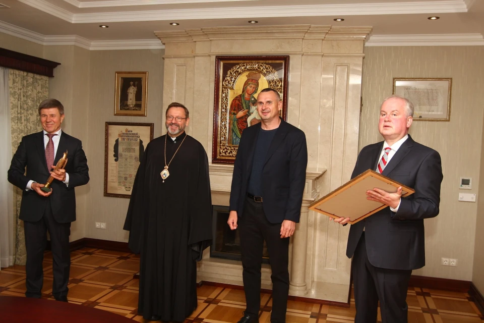 відзнака сенцову