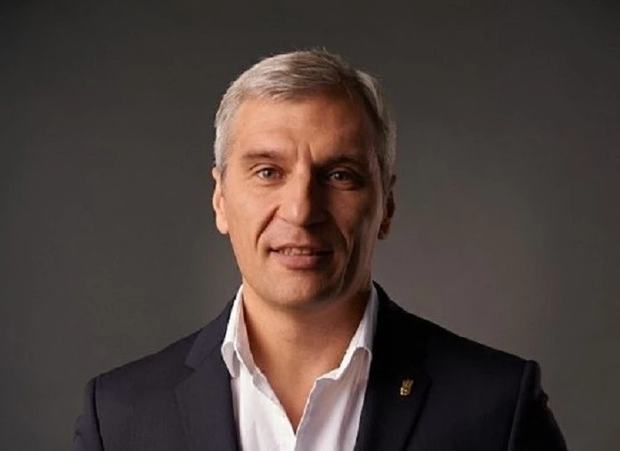 Руслан Кошулинський 