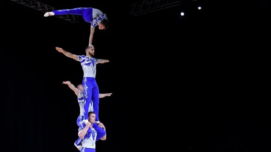 акробати