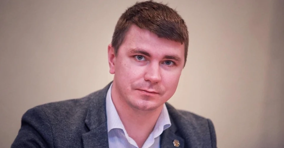 Антон Поляков