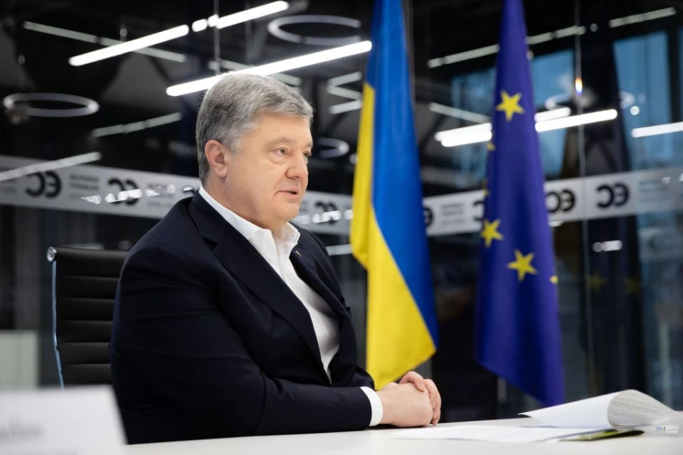 Петр Порошенко