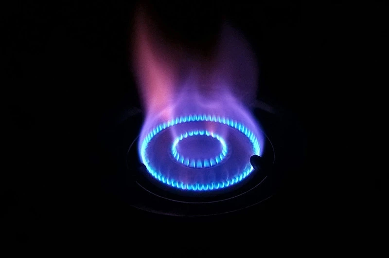газ