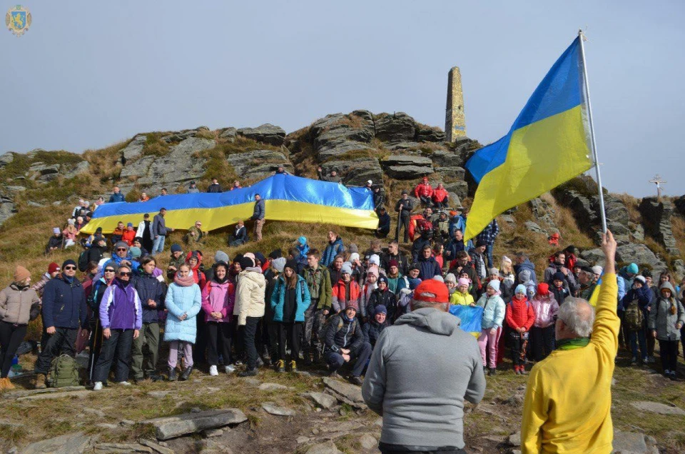 сходження на Пікуй