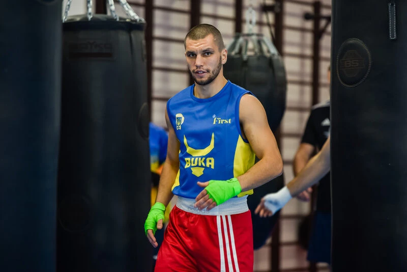 Віктор Петров