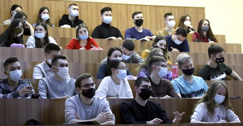 абітурієнт