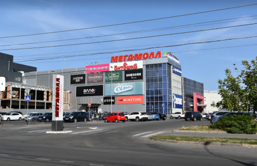 Вінниця, вул. 600-річчя, 17, ТРЦ "МегаМолл"