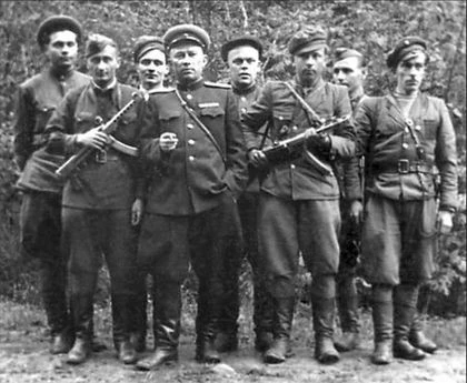 Угрупування НКВС