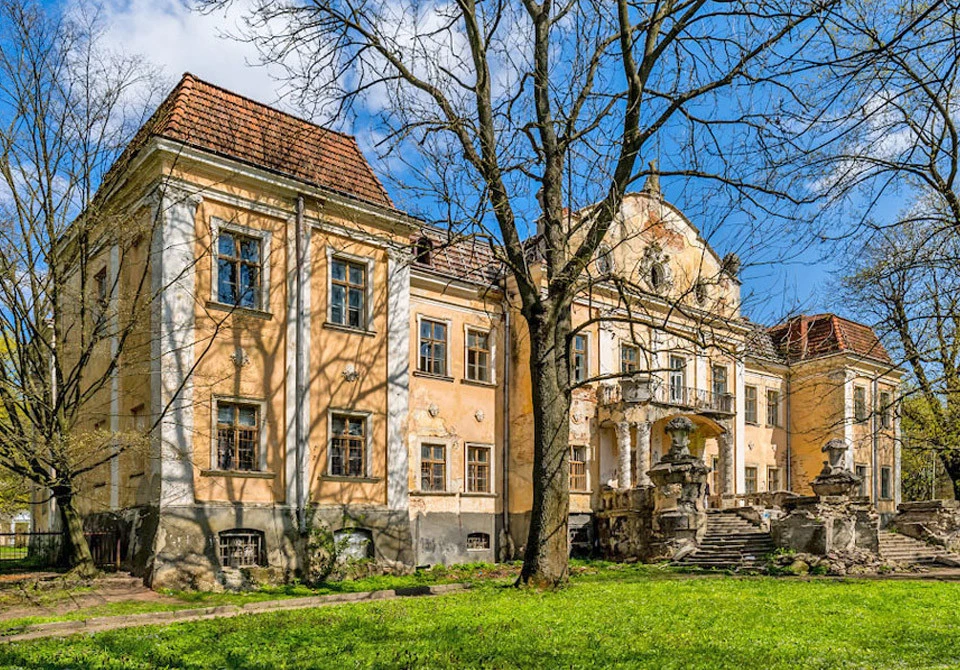 палац архиєпископів Оброшино