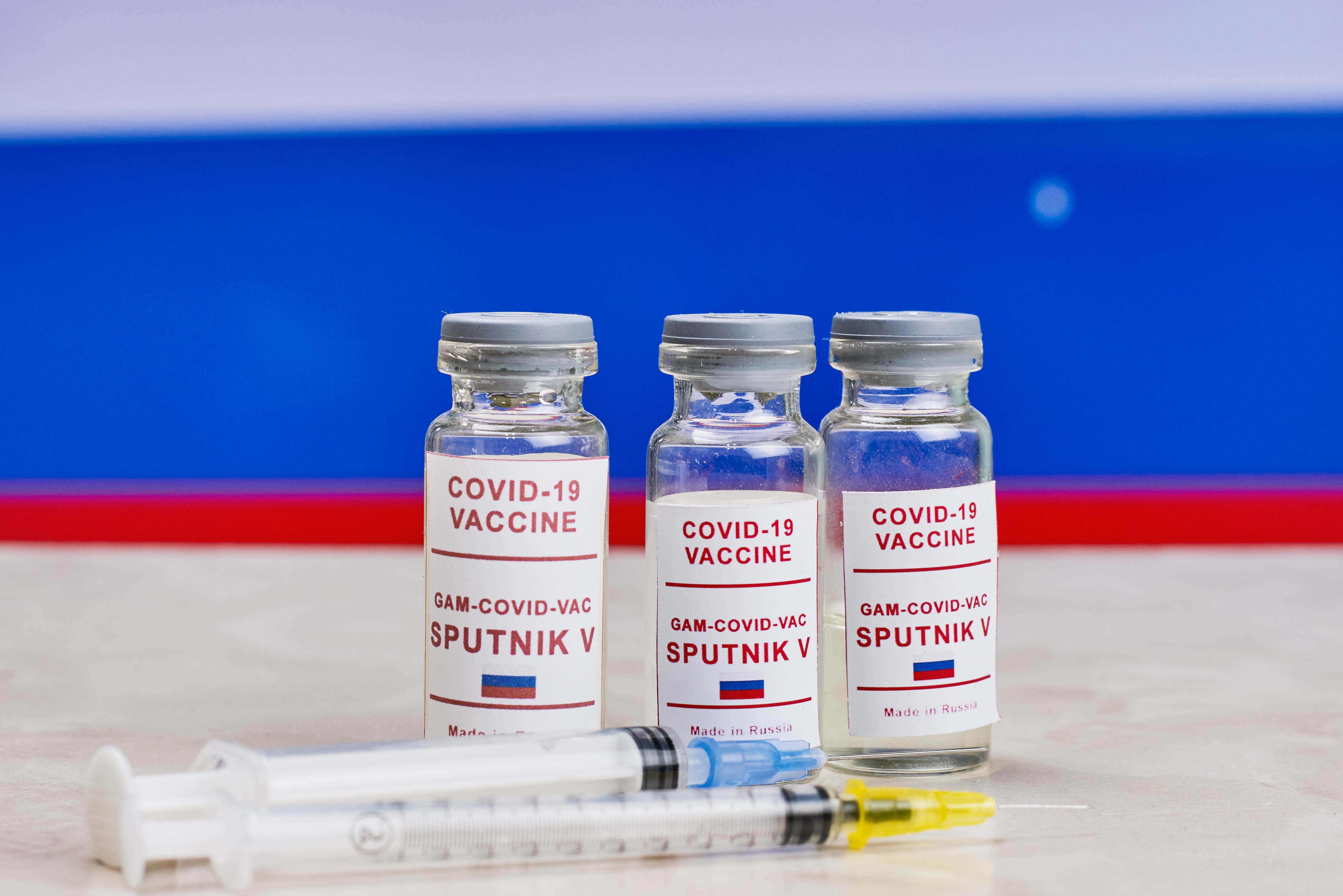 Вакцина спутник называется. Вакцина от Covid-19 Спутник v. Российская вакцина Спутник. Спутник 5 вакцина. Спутник вакцина от коронавируса.