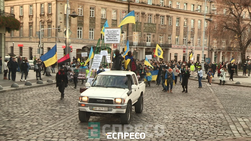 марш у Львові