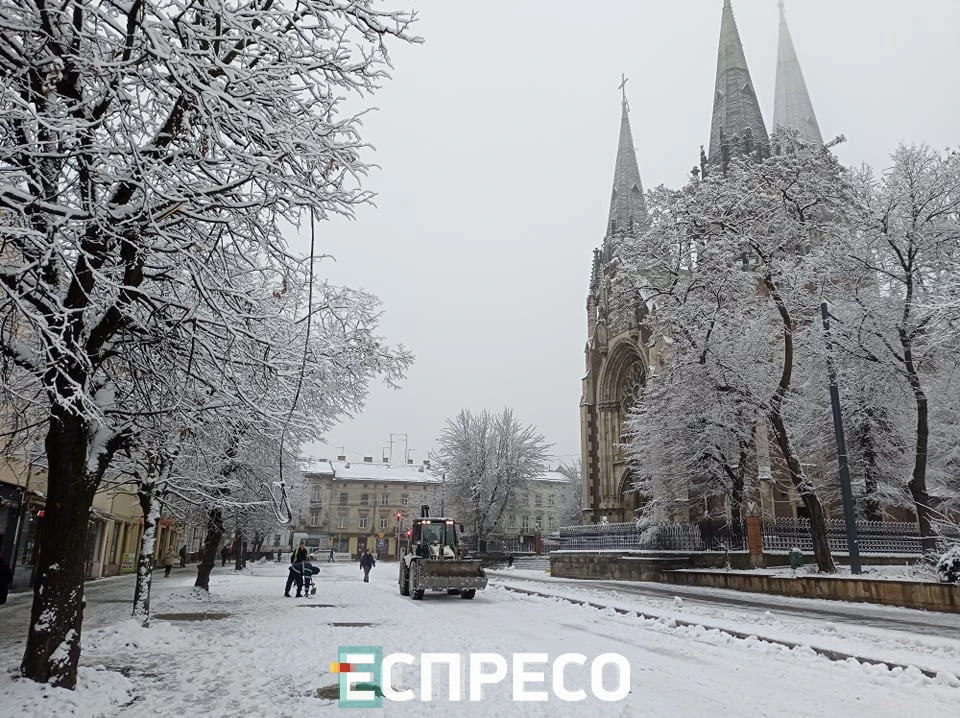 ремонт вулиці бандери