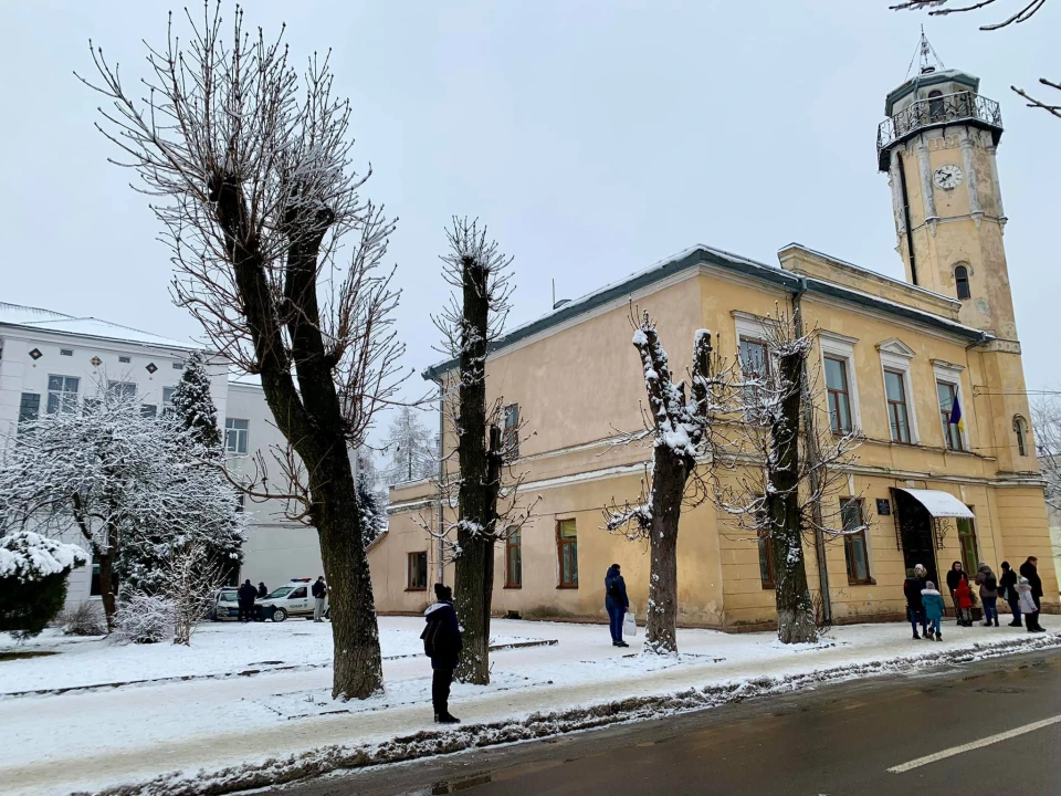 школа №2 у Яворові