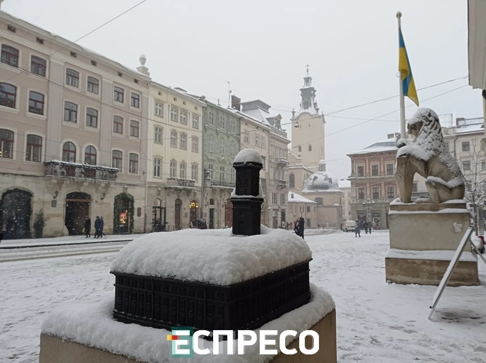 зима у Львові