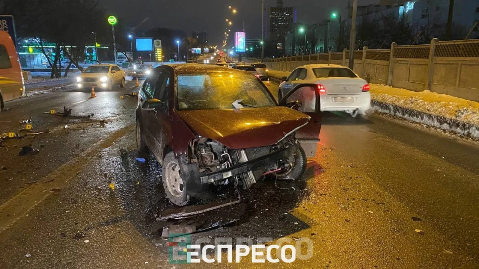 ДТП на Броварском проспекте