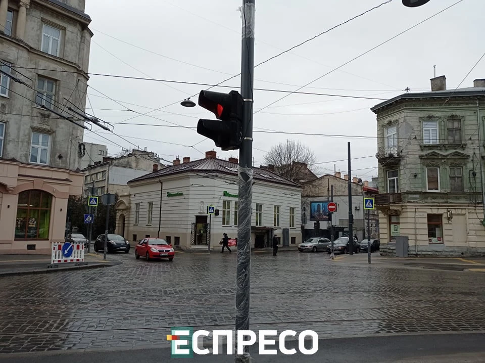 вул. Бандери та Антоновича