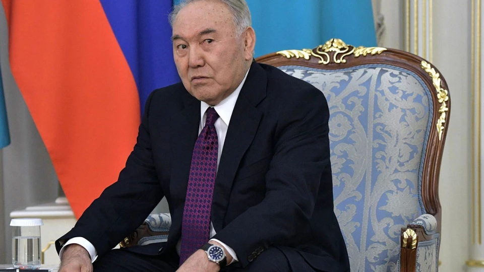 Нурсултан Назарбаєв
