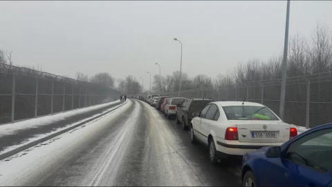 черги на кордоні
