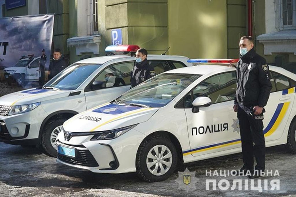 нові автомобілі