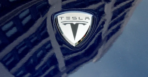 Tesla авто