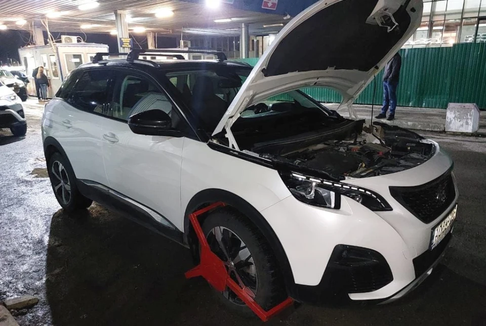 авто з розшуку Інтерполу