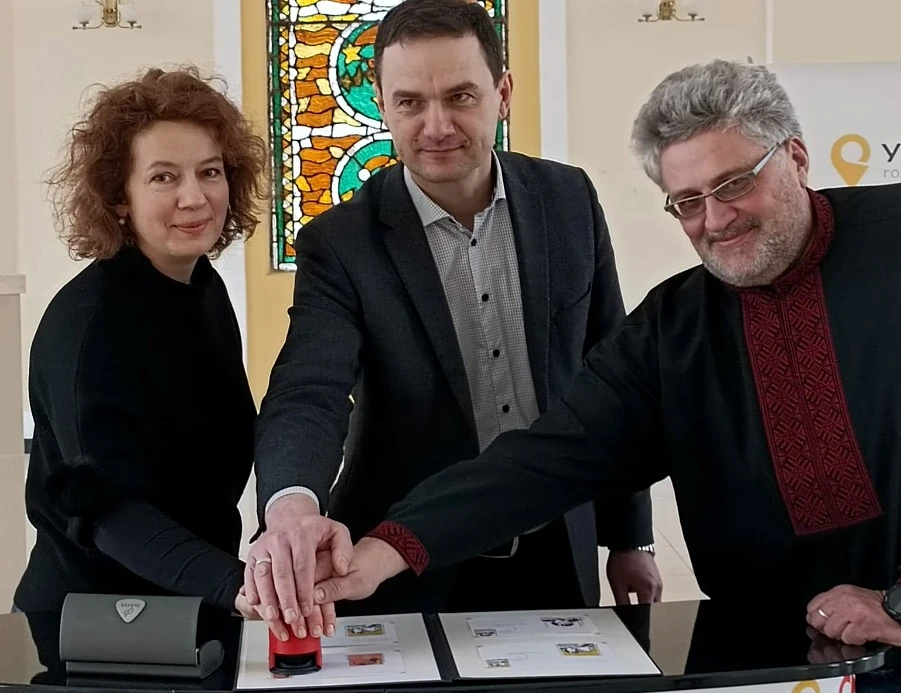 У Львові погасили марку до уродин Марії Карп'юк
