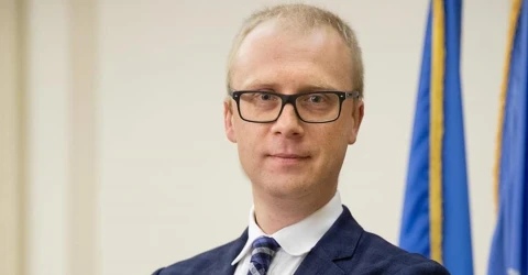 Олег Николенко
