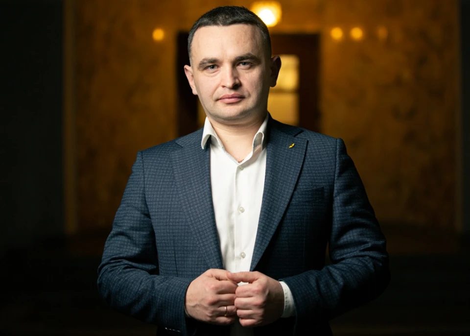 Лопушанський