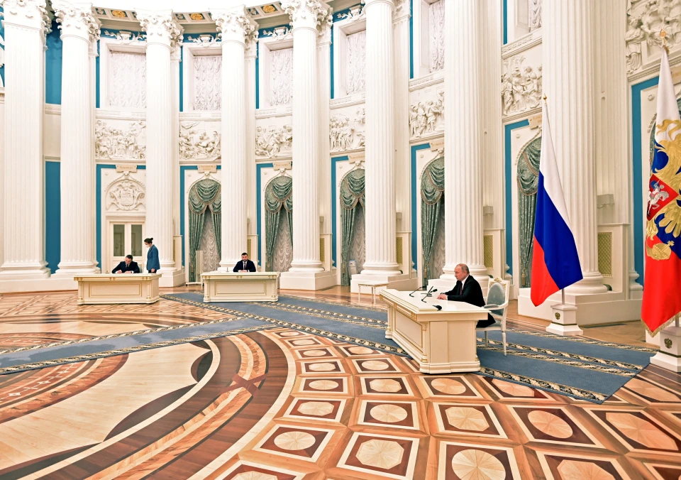 Путін