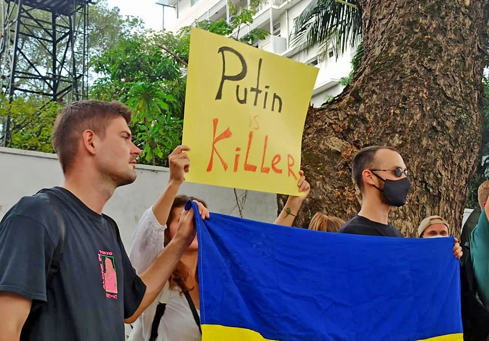 пікет російського посольства у Шрі-Ланці