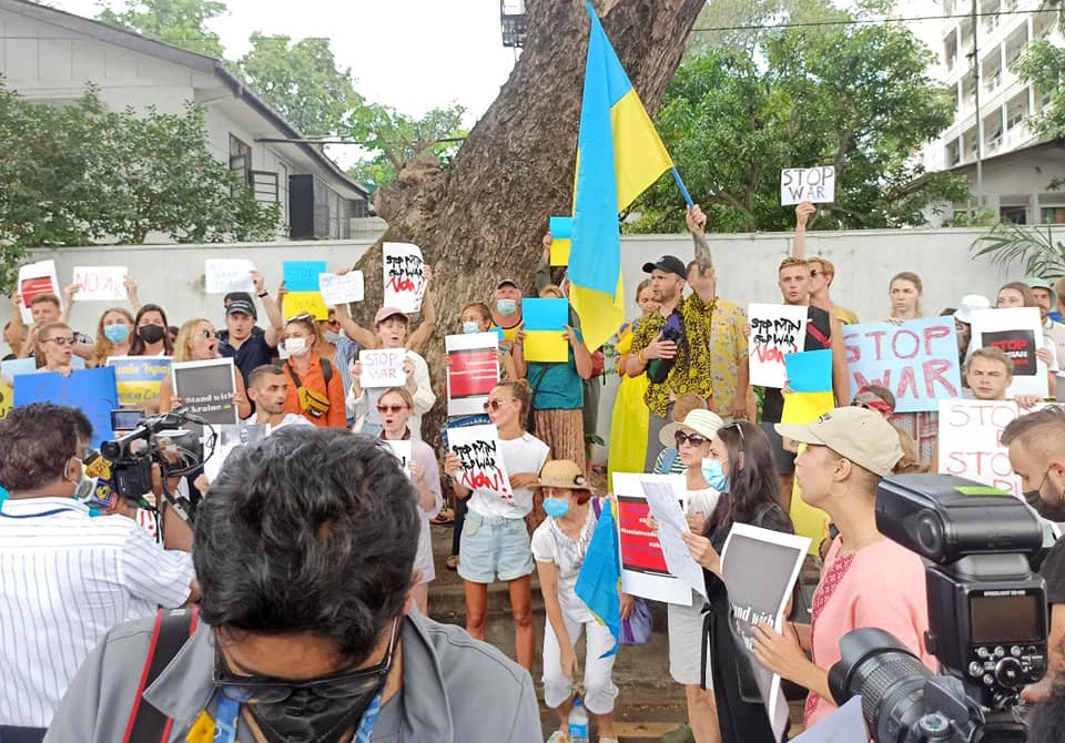 пікет російського посольства у Шрі-Ланці