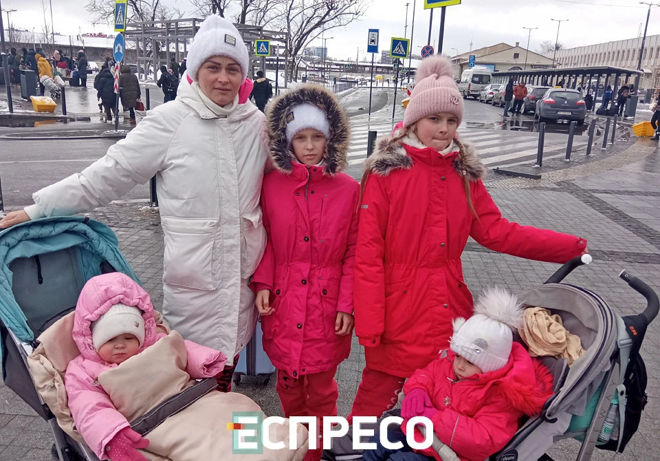 Лвьівський вокзал переселенці