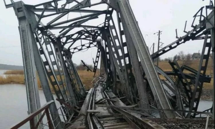 Залізничний міст у Василівці