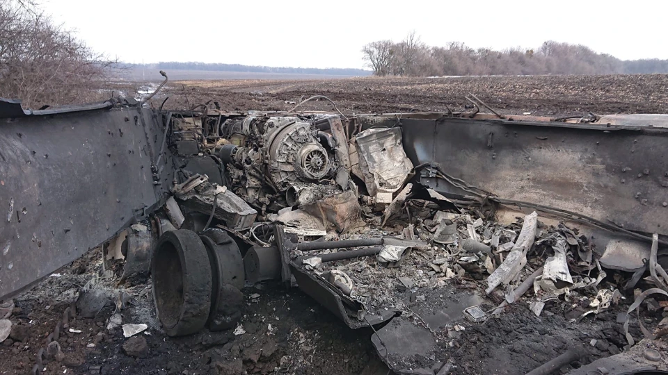 Розбита техніка під Тростянцем