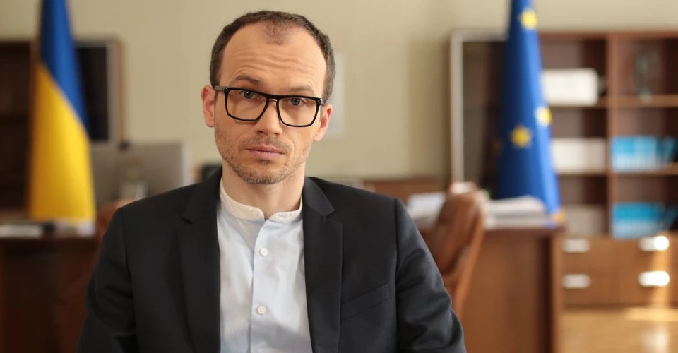 Денис Малюська